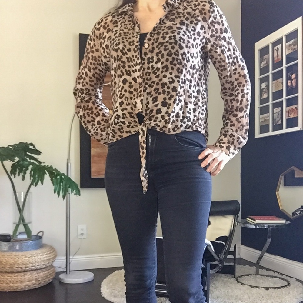 NWT Bella Dahl Animal Print Blouse - Picture 2 of 3